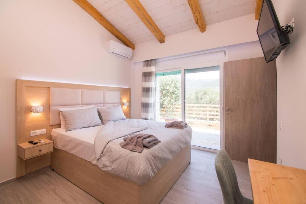 Villa Di Pietra Liapades Extérieur photo